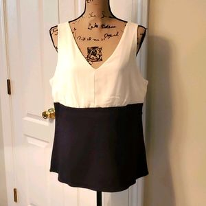Women's sleeveless dress top